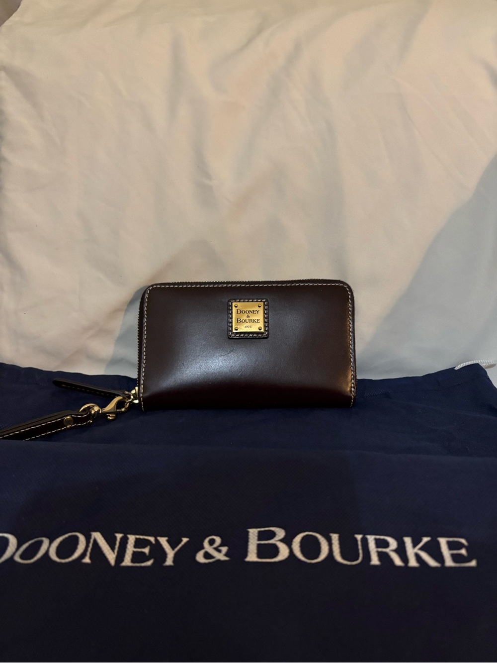 Dooney & Bourke Burgundy Leather Dome Satchel with Matching Wallet - Picture 7 of 11
